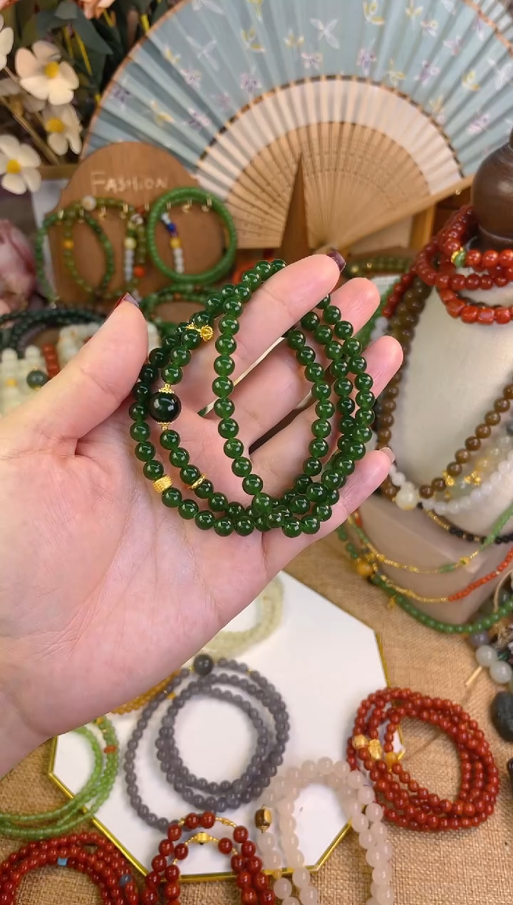 【闪购商品】和田玉三圈18K金镶嵌碧玉