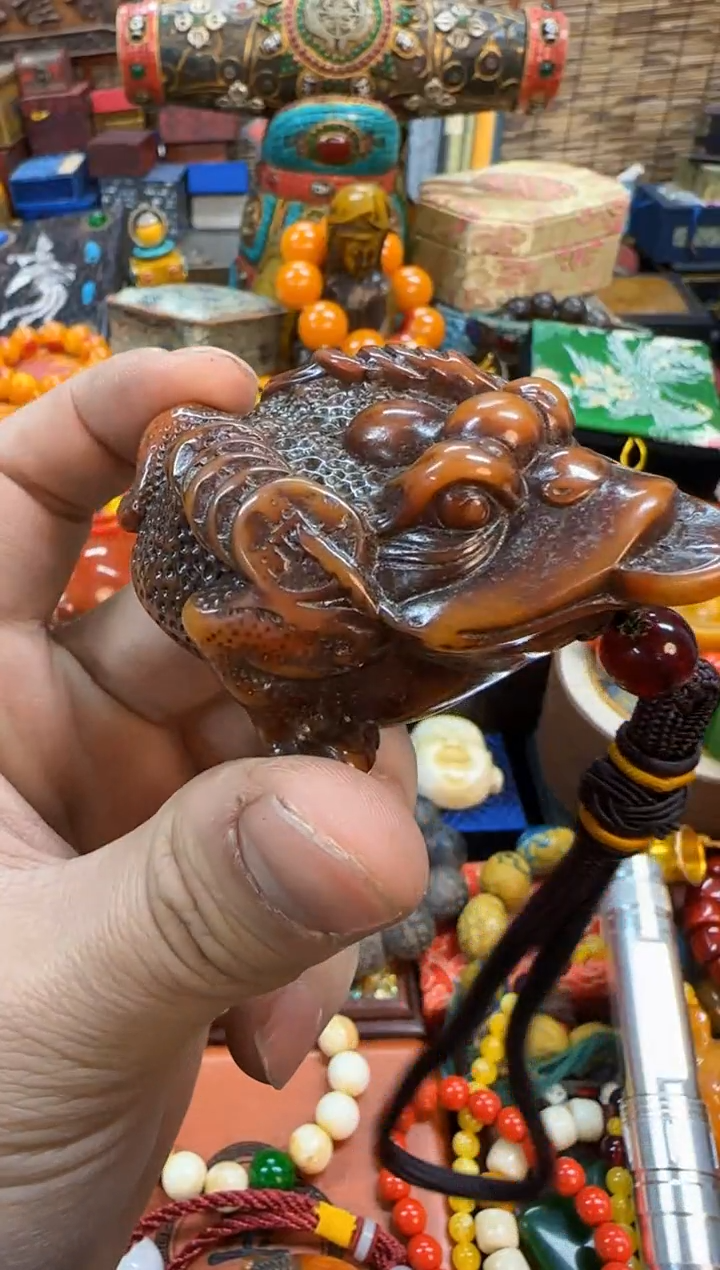 【闪购商品】蜜蜡裸石未镶嵌当天订单当天直发如图所示