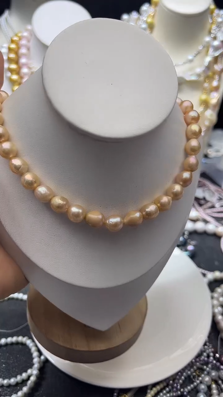 颈饰未镶嵌淡水珍珠多人