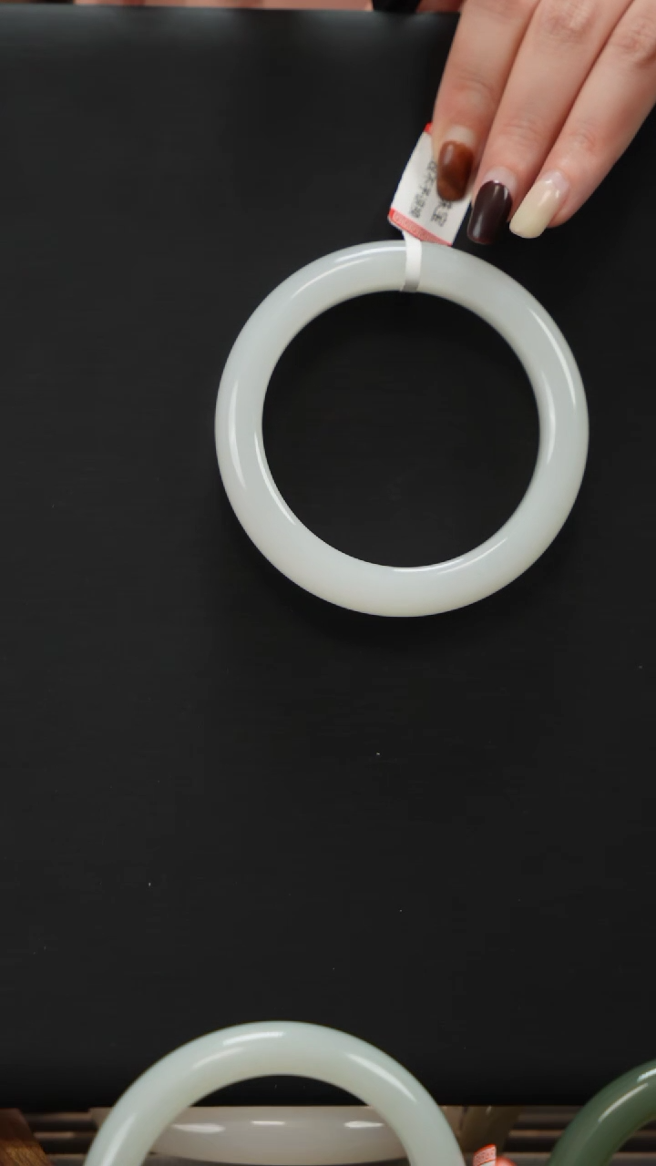 【闪购商品】和田玉手镯未镶嵌7680于田白玉57.4