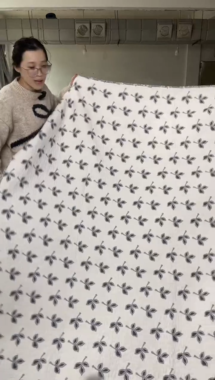 棉200*230白底三叶草