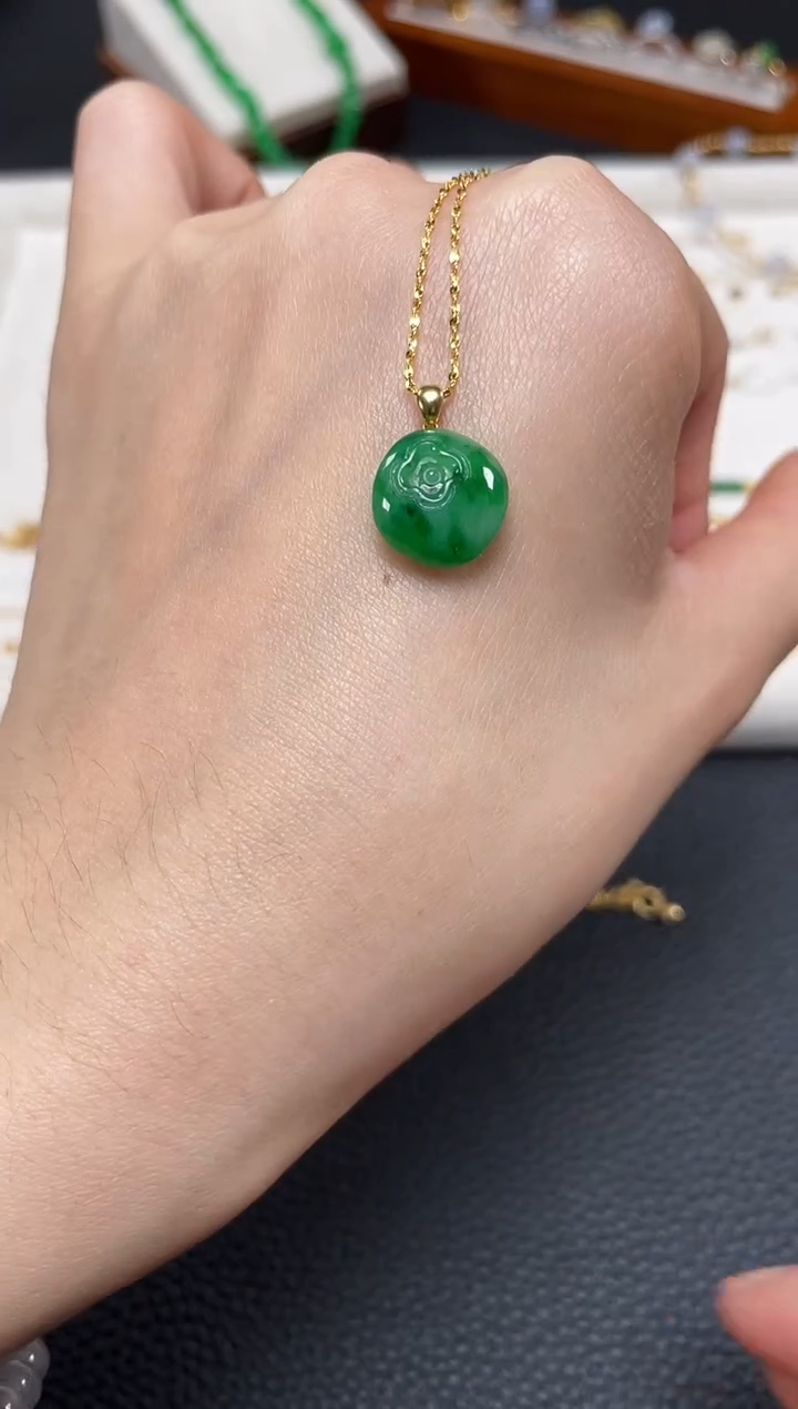 【闪购商品】翡翠吊坠(不含链)18K金镶嵌一个  JK728