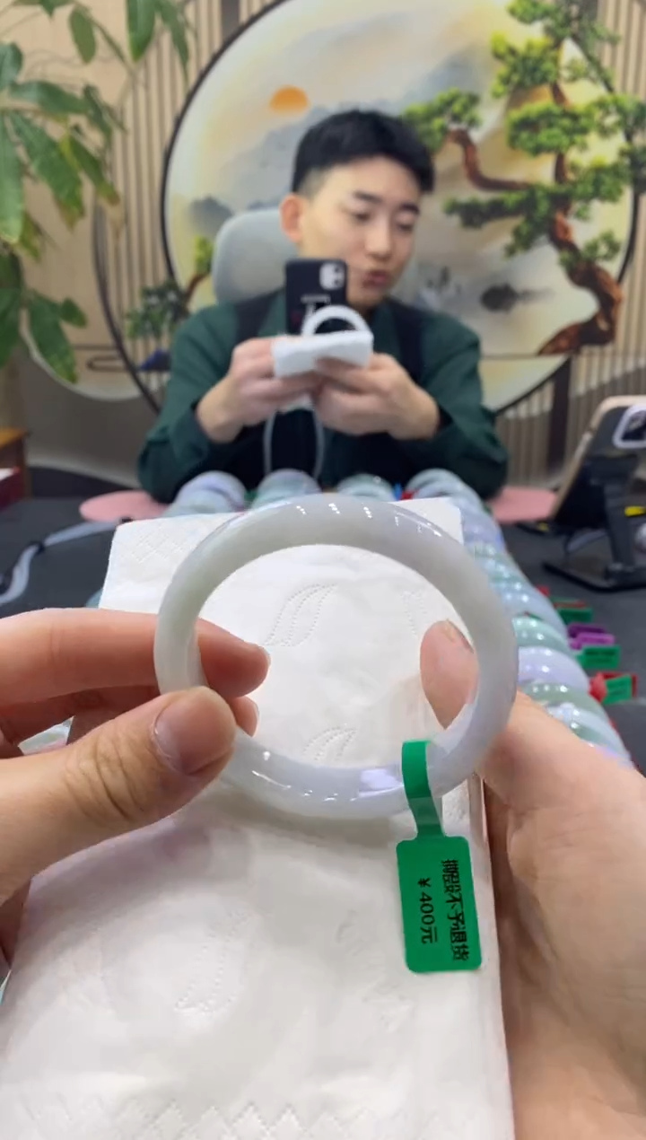 未镶嵌手镯翡翠3350