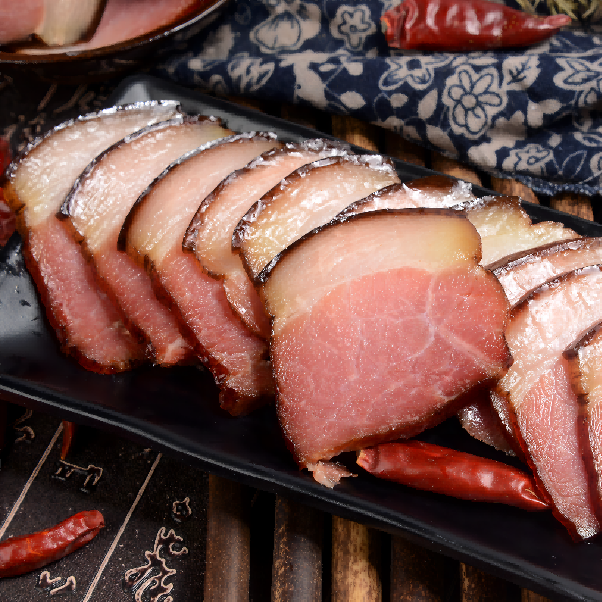 正宗柴火烟熏腊肉腊味重庆自制烟熏后腿肉