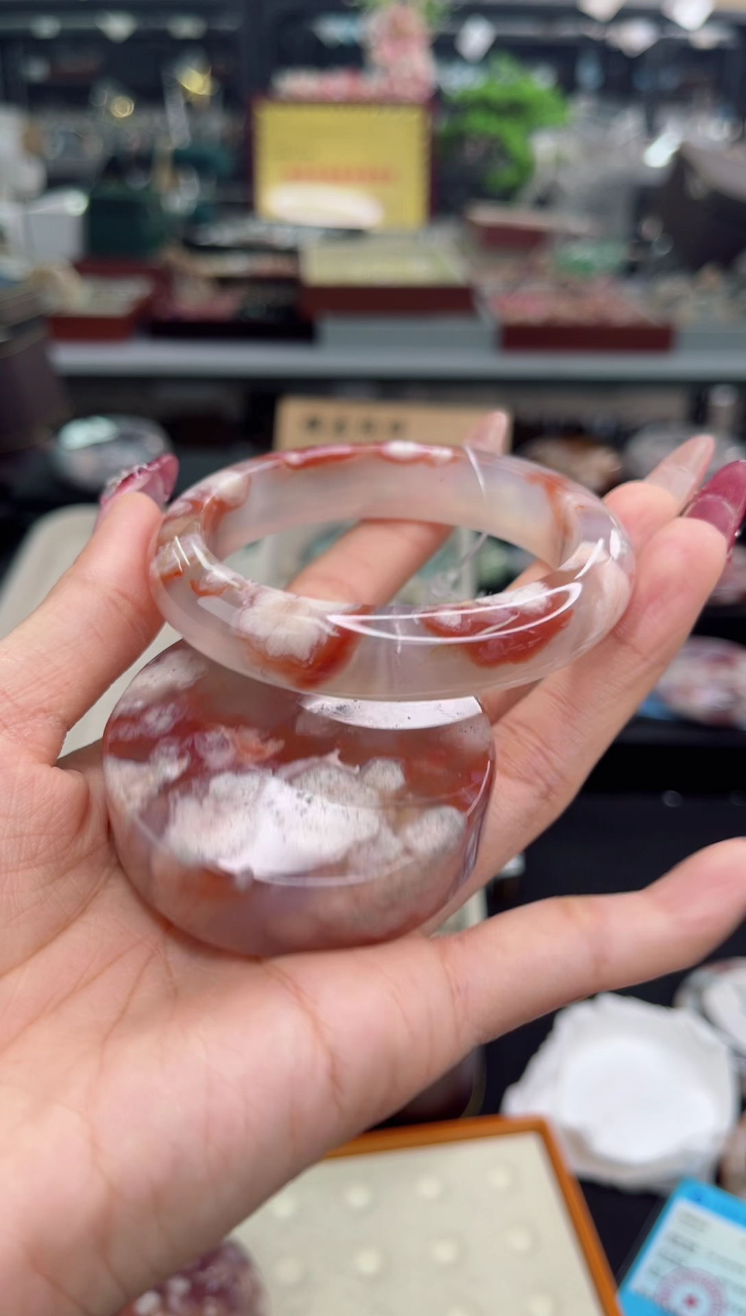 【闪购商品】石英质玉手镯未镶嵌56圈口（赠品镯心）S9497