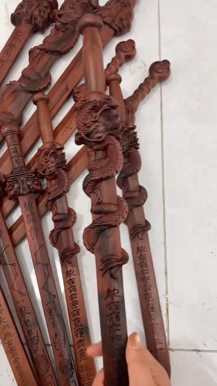 木枣木50公分盘龙剑一物一拍