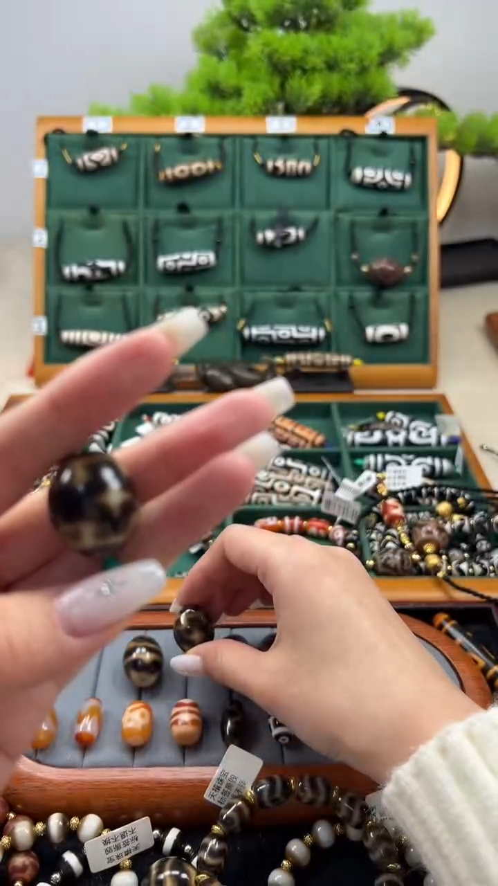 玛瑙/玉髓（覆膜）颈饰未镶嵌16（微瑕随机发货）