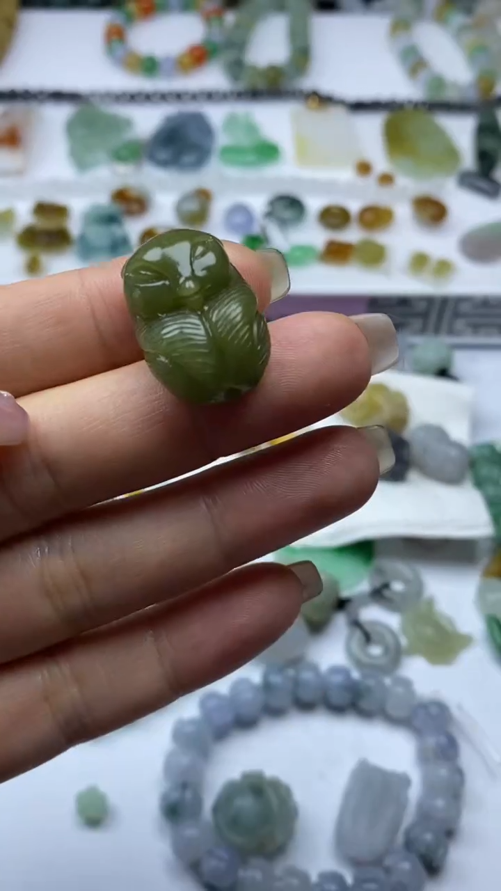 未镶嵌定制翡翠毛货定制不退不换