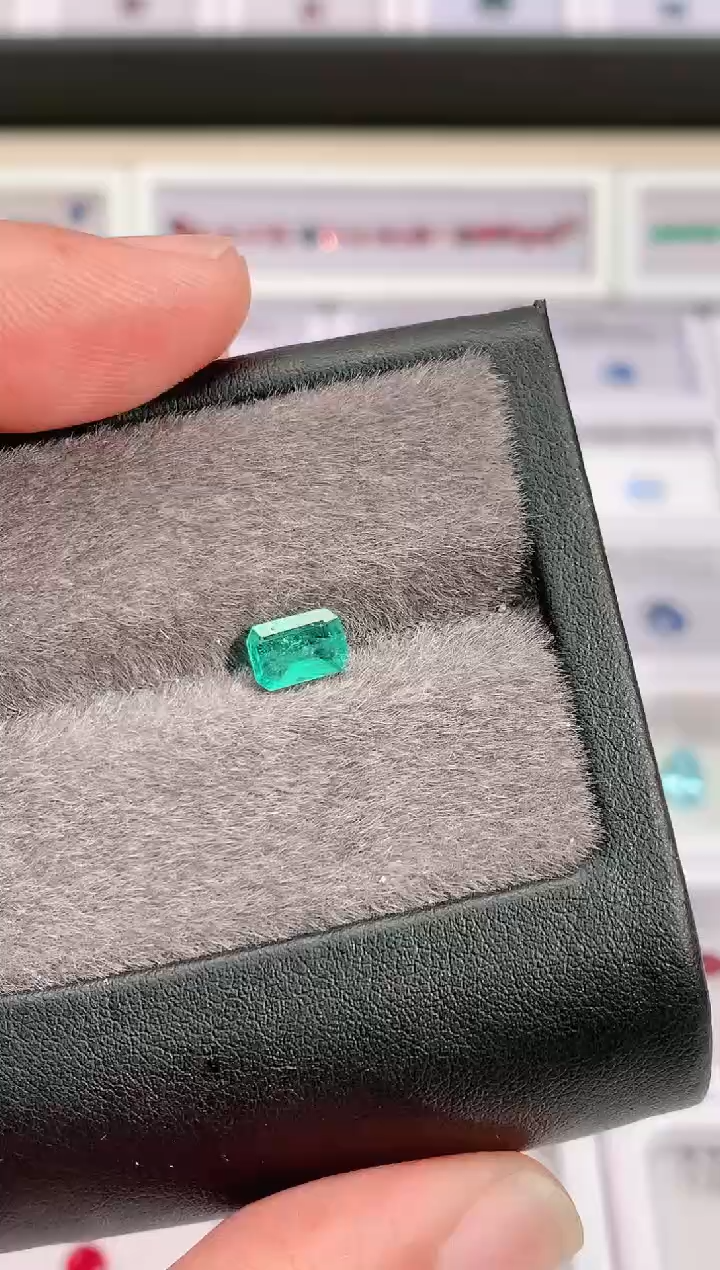 裸石祖母绿0.67-66天然祖母绿