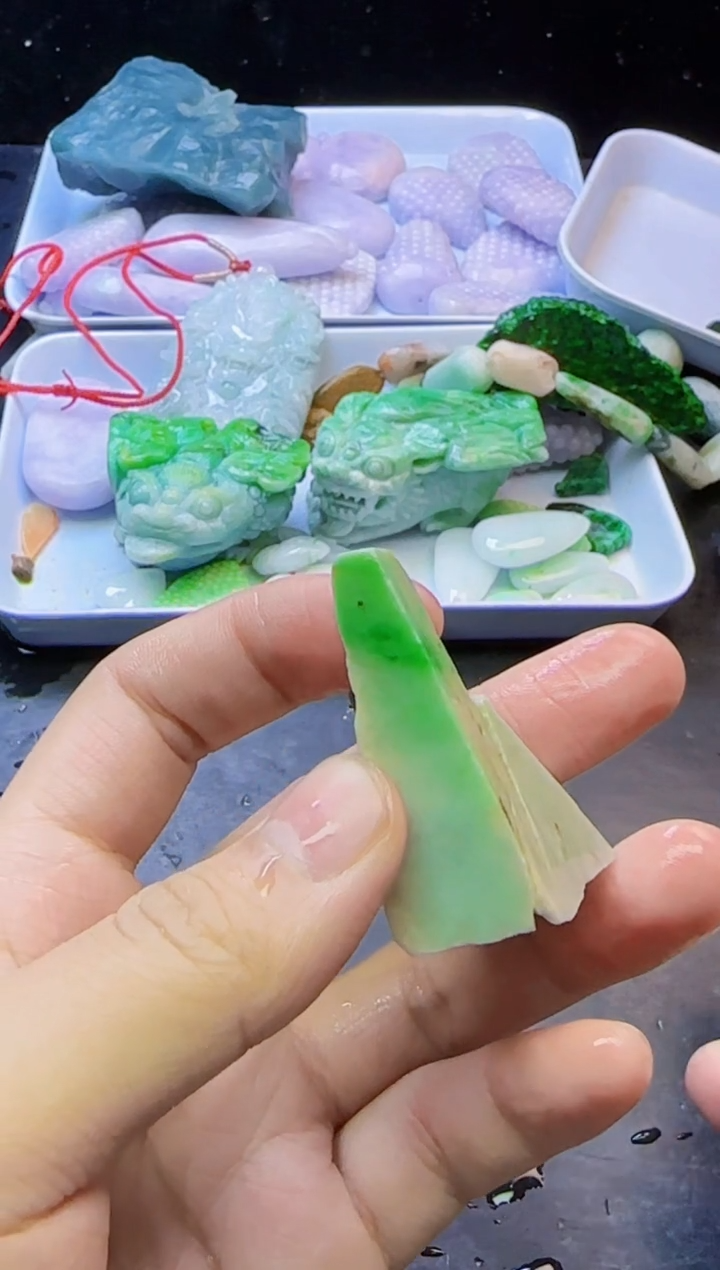 颈饰未镶嵌翡翠001