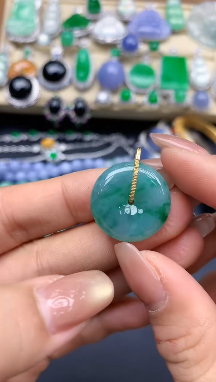 颈饰18K金镶嵌翡翠281-中国好珍宝