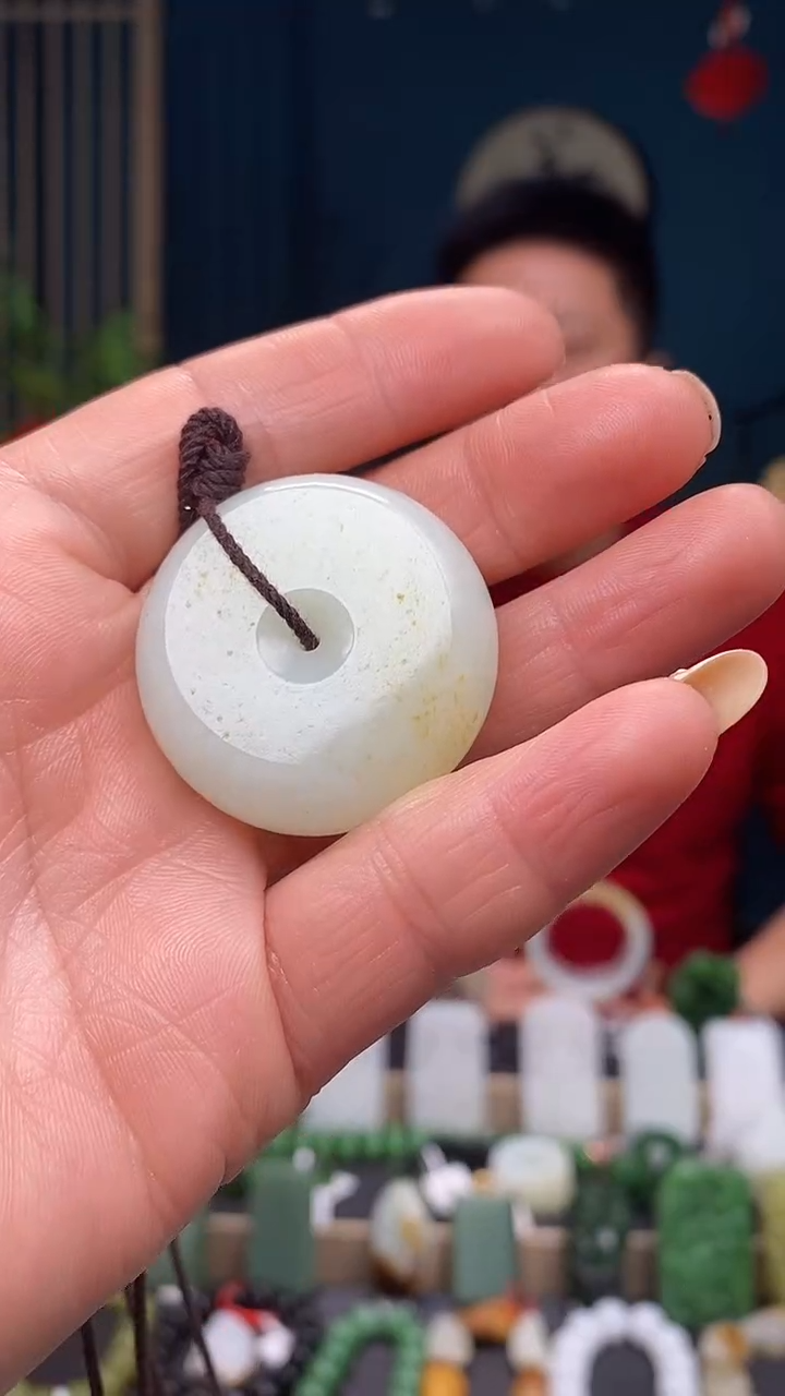 【闪购商品】和田玉吊坠未镶嵌吊坠