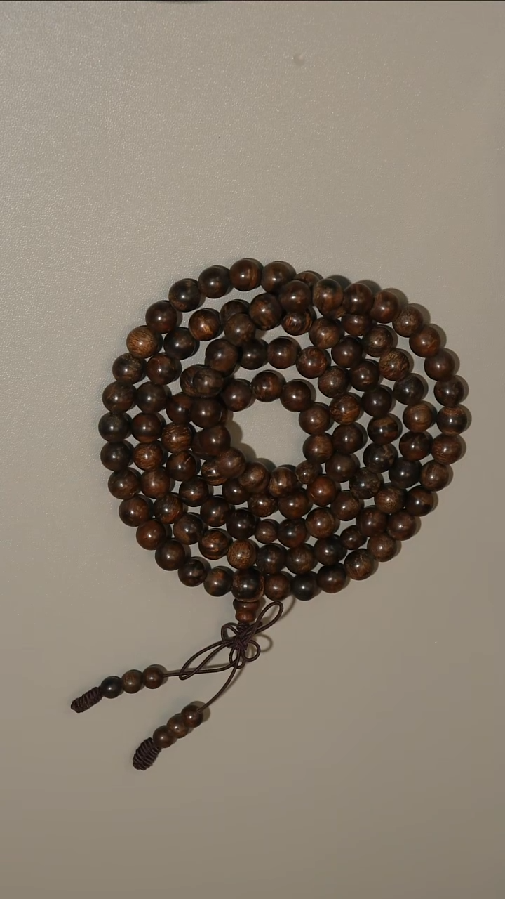 沉香手串老挝红油老料沉水0.8多圈108颗手串43.7克