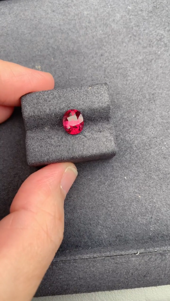 未镶嵌珠宝半成品碧玺1.6ct卢比莱 BH  定制