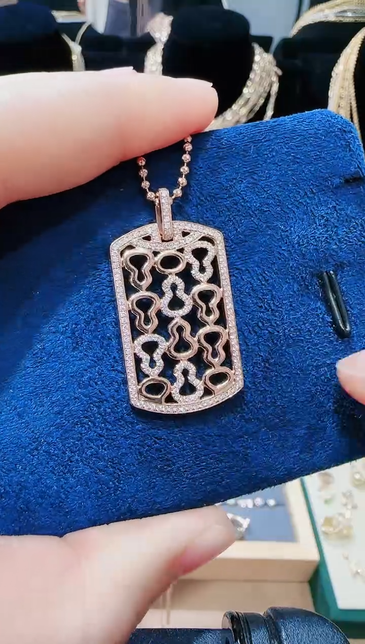 【闪购商品】钻石吊坠18K金镶嵌单吊坠不含链