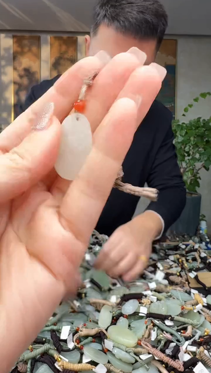 未镶嵌和田玉挂件拍一发一多样性发货