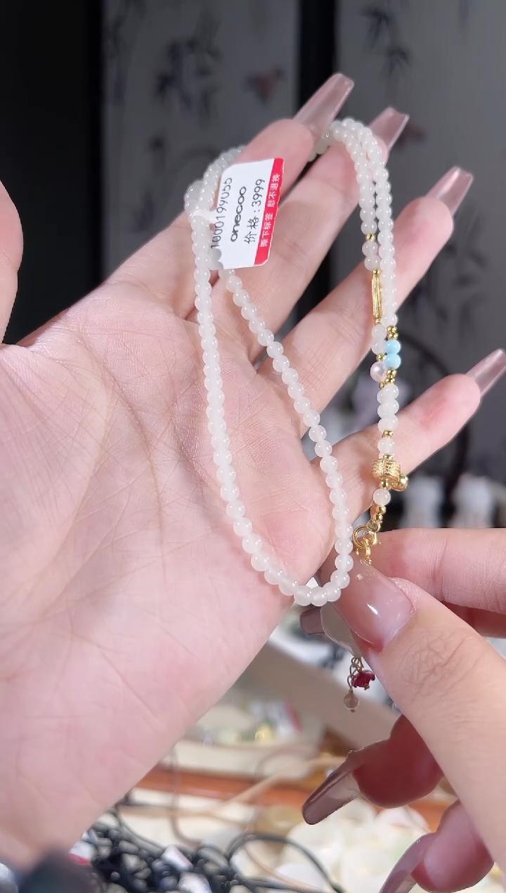 和田玉银S925镶嵌项链多样性发货其一默认天然特征