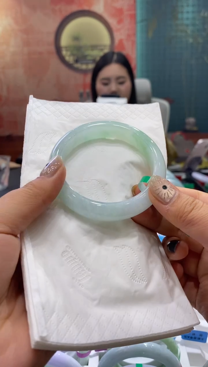 未镶嵌手镯翡翠多人00010771