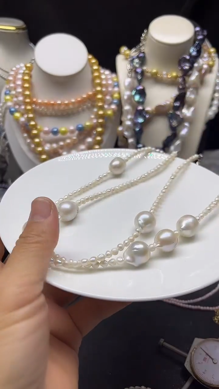 颈饰未镶嵌淡水珍珠多人