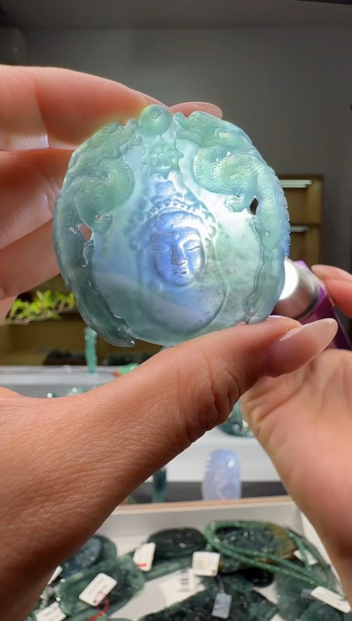 吊坠(赠链)未镶嵌翡翠龙牌（多样性发其一）