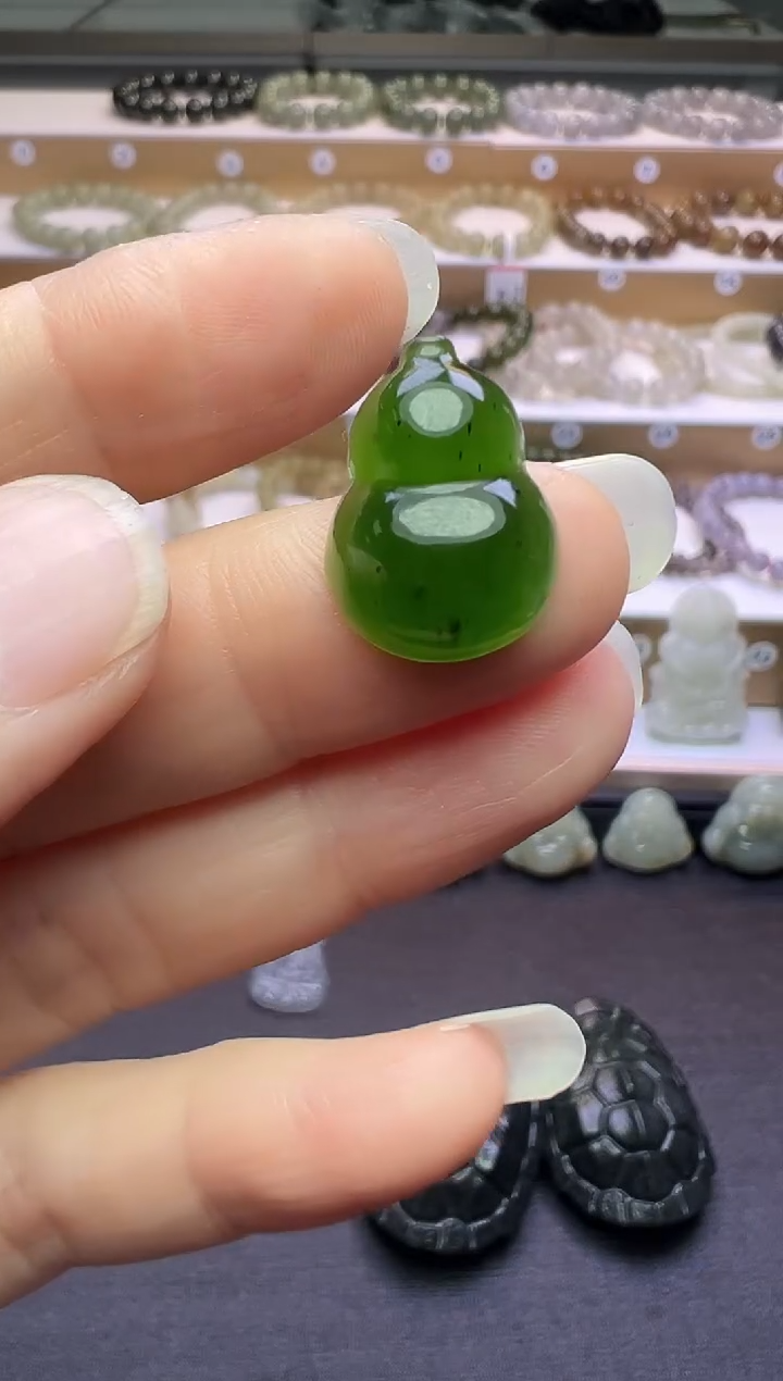 颈饰未镶嵌和田玉182号链接微包容黑点约卡18*13*7