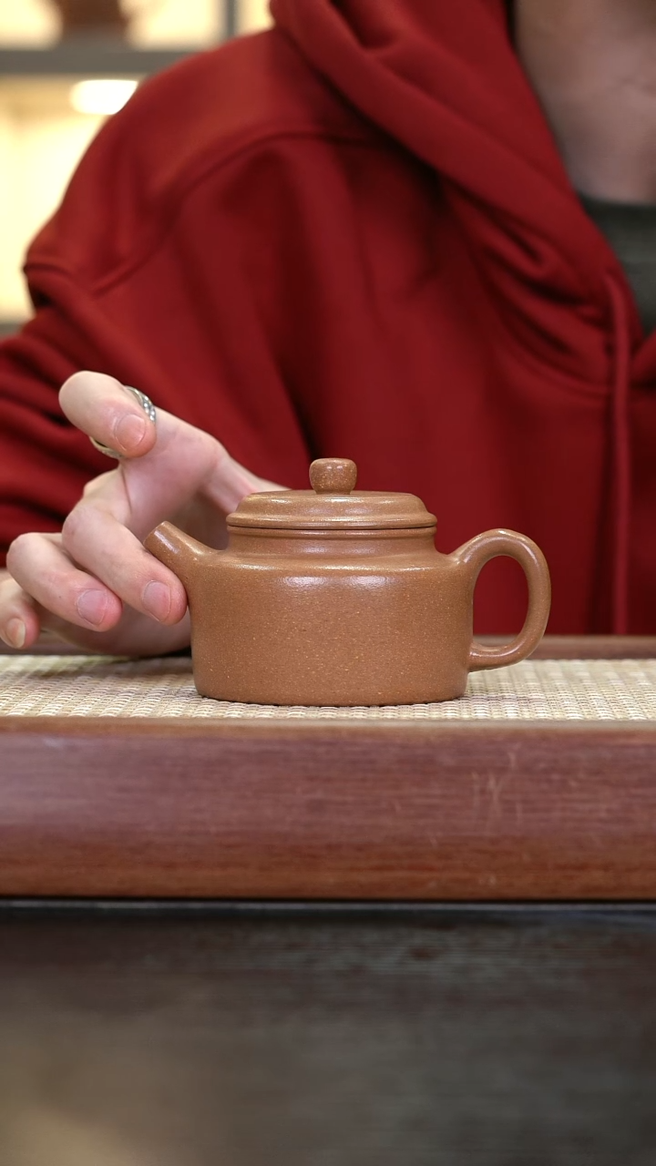 茶壶紫砂   LZX    沉香段   德中    200cc