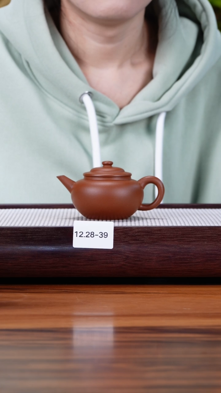 茶壶紫砂?***女12.28-39 朱泥  水平
