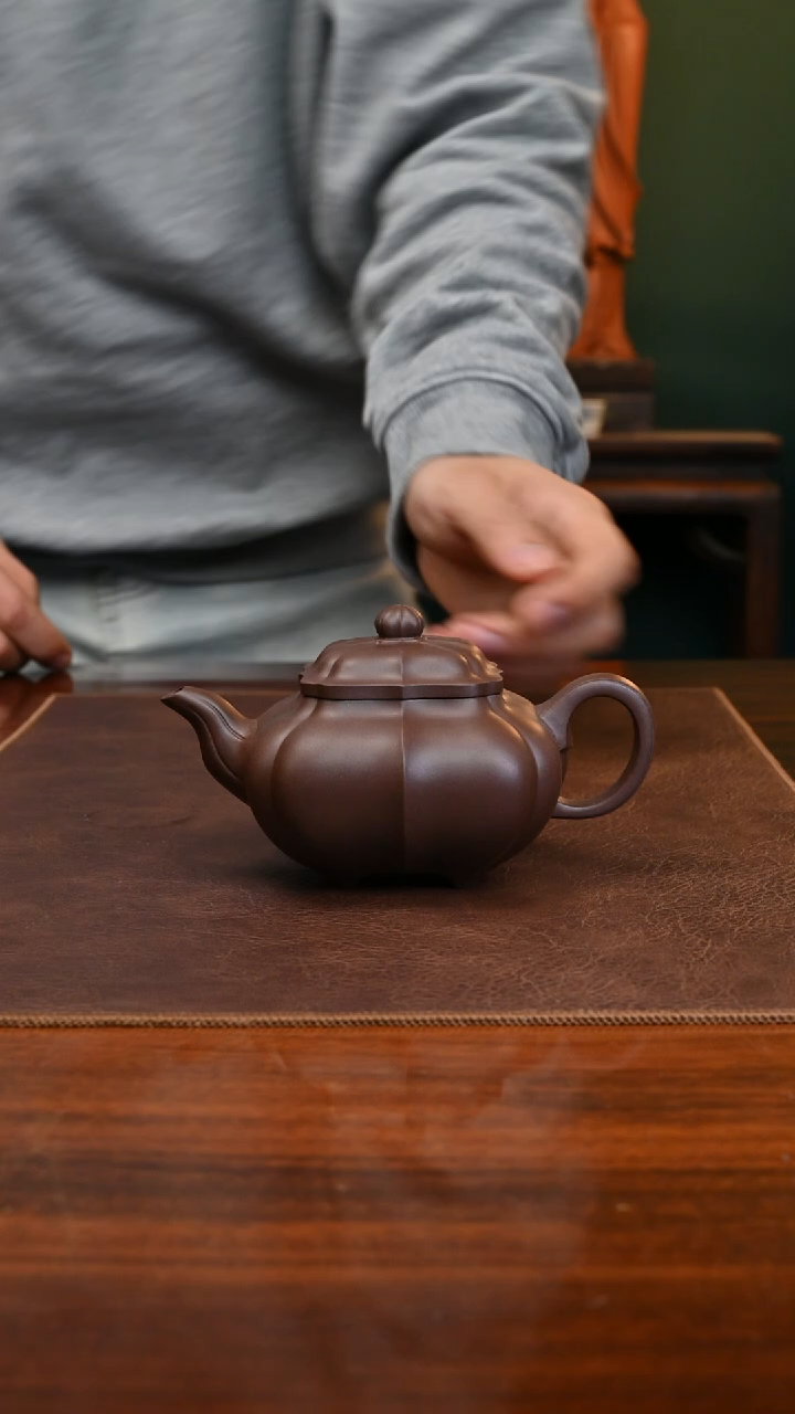 【闪购商品】紫砂茶壶传炉老紫泥230cc