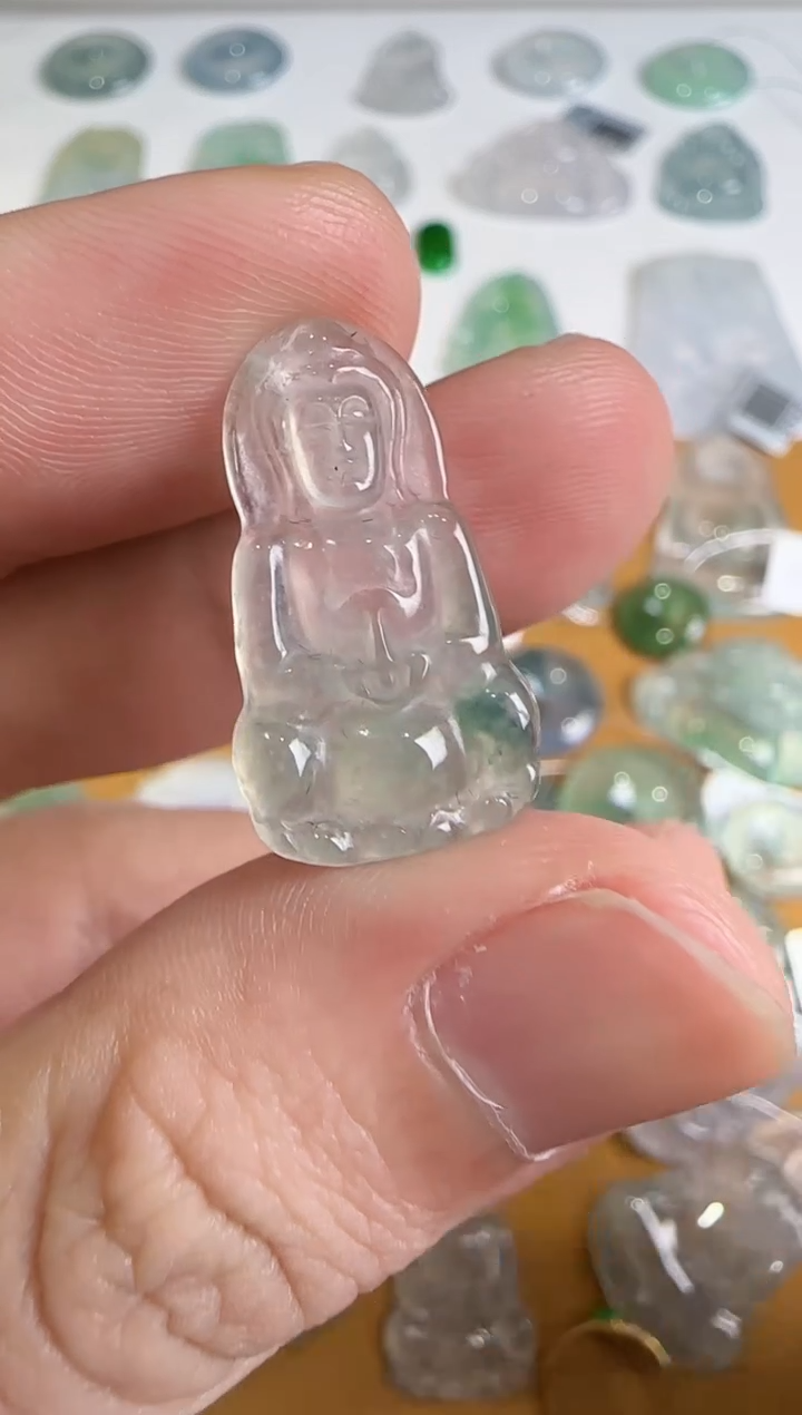 吊坠(不含链)未镶嵌翡翠  
