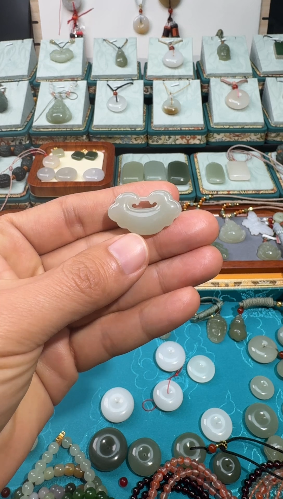 【闪购商品】和田玉颈饰未镶嵌如意锁（编绳+礼盒）