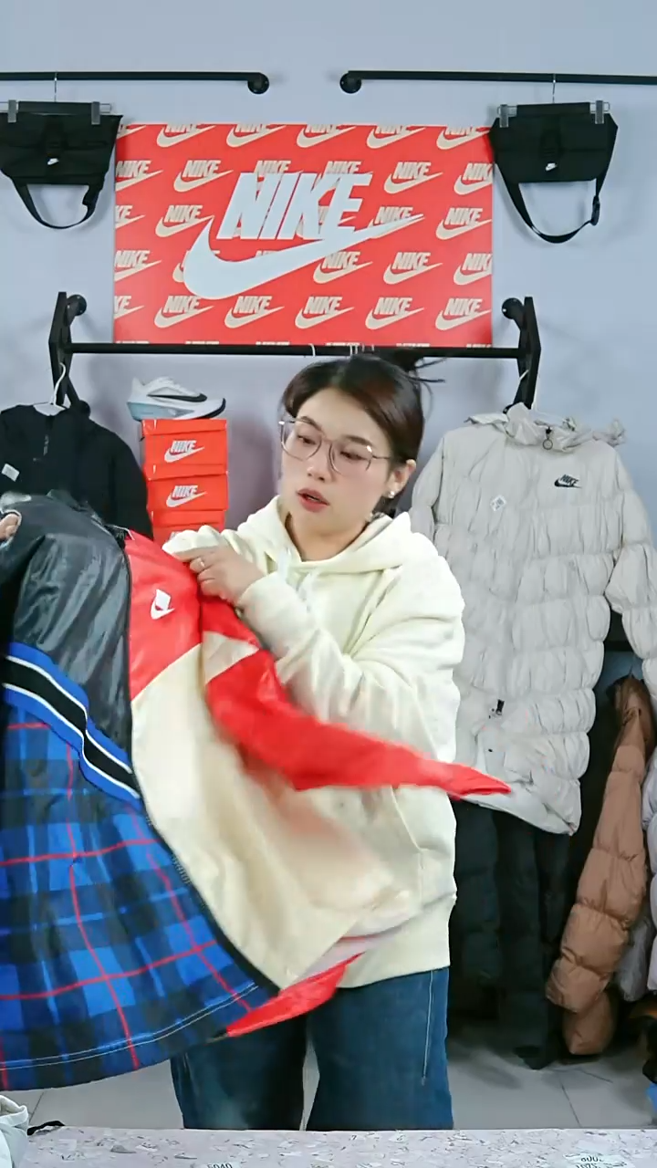 2293闪购编码运动衣以直播间过款为准尺码L