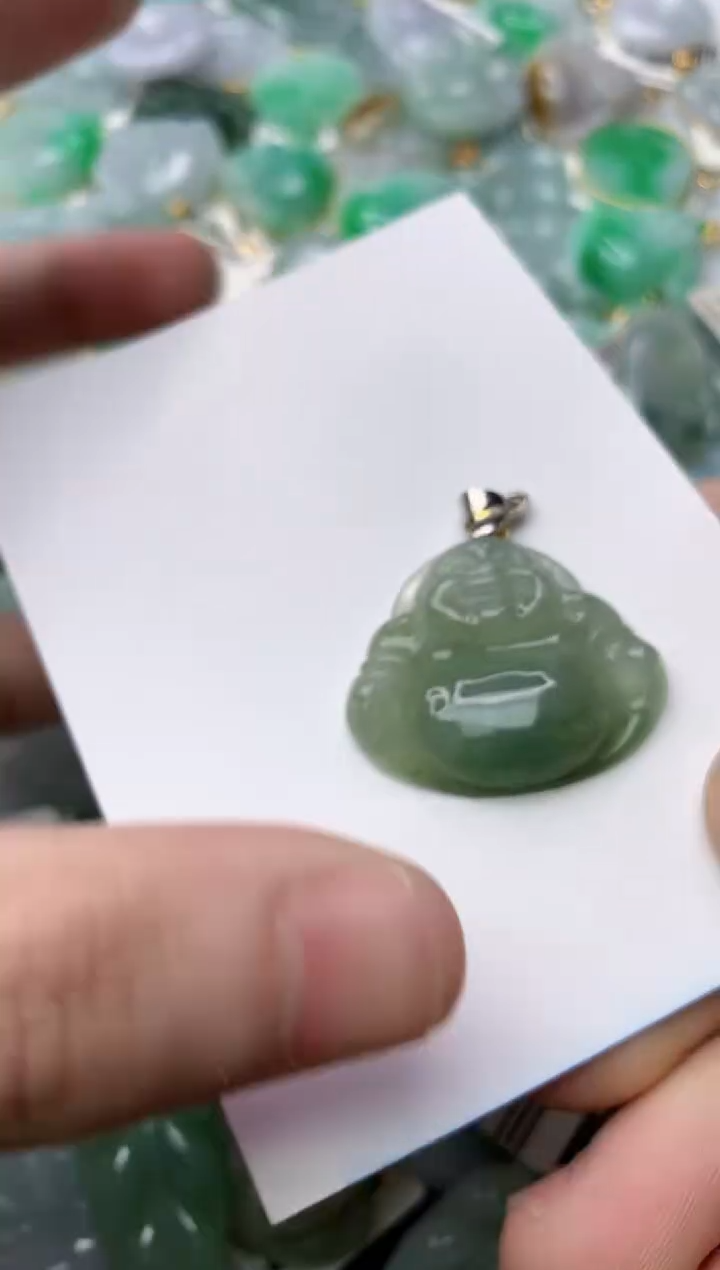 【闪购商品】翡翠颈饰合金13..........