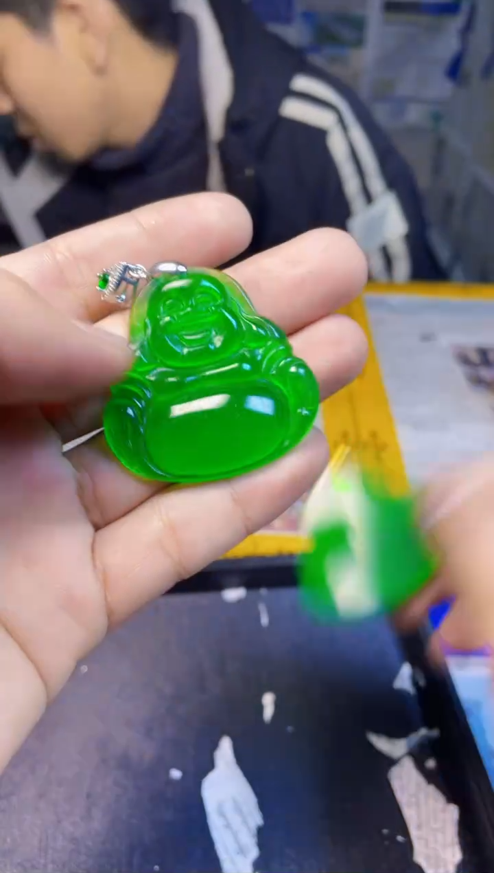 时尚精美高端吊坠