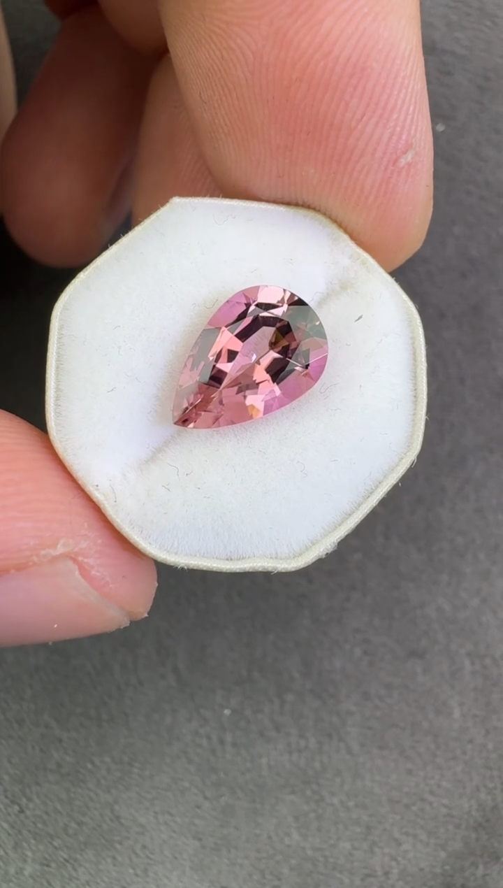 【闪购商品】碧玺珠宝奇石未镶嵌2.29CT