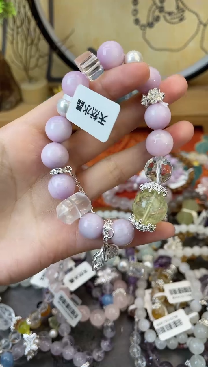 【闪购商品】锂辉石手串未镶嵌184