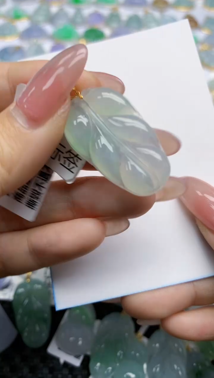 【闪购商品】翡翠挂件18K金镶嵌天然翡翠A货8