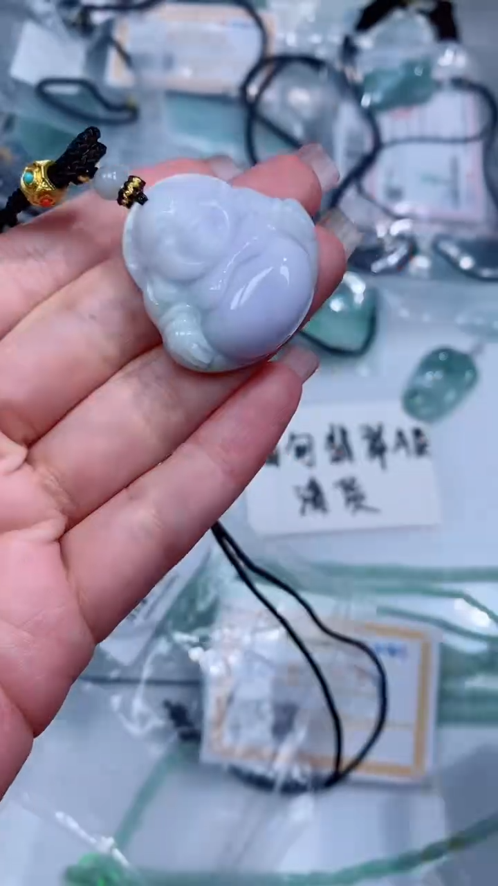 翡翠未镶嵌颈饰吊坠