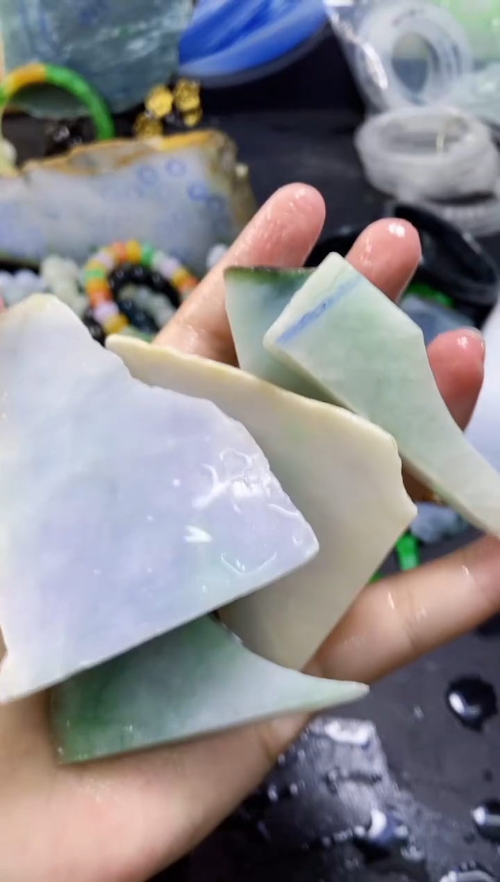 翡翠未镶嵌颈饰070天然翡翠