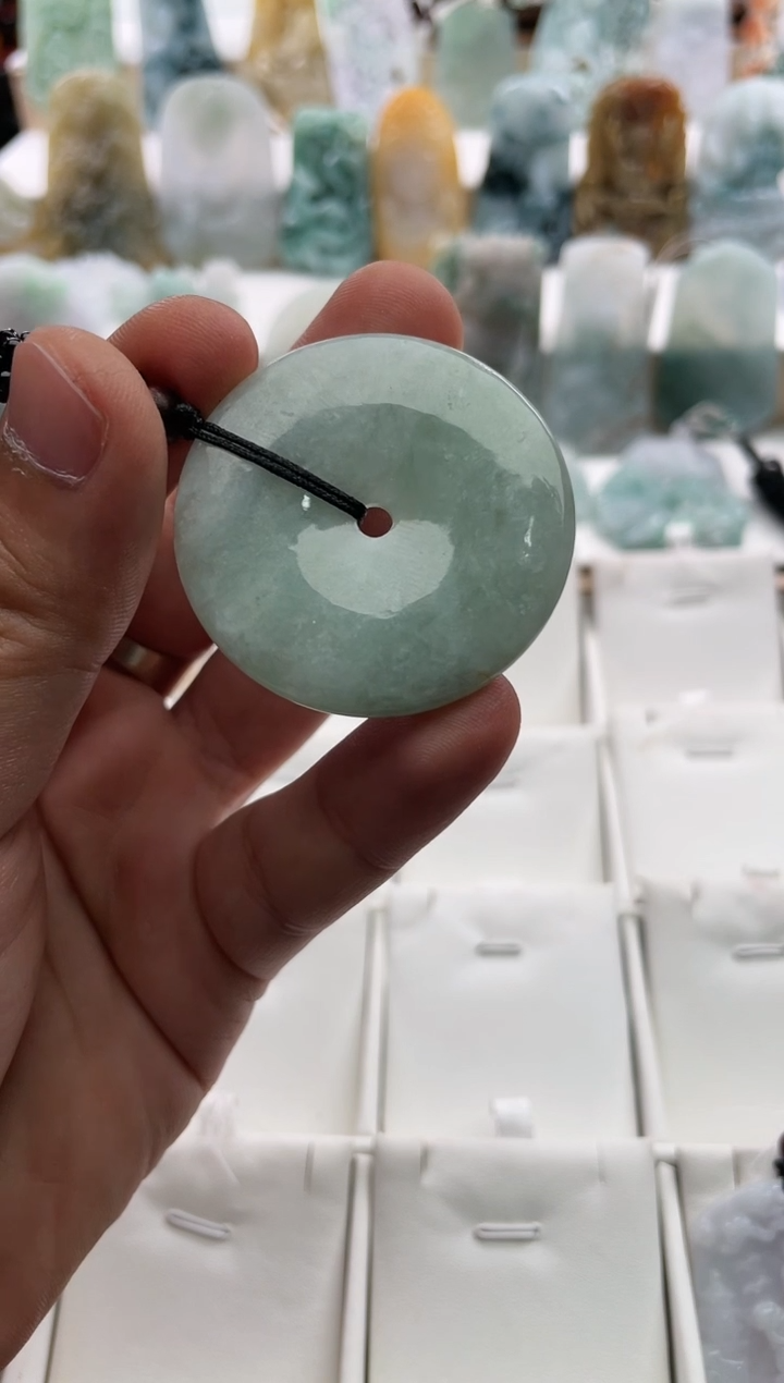 【闪购商品】翡翠颈饰未镶嵌..../1/15/144