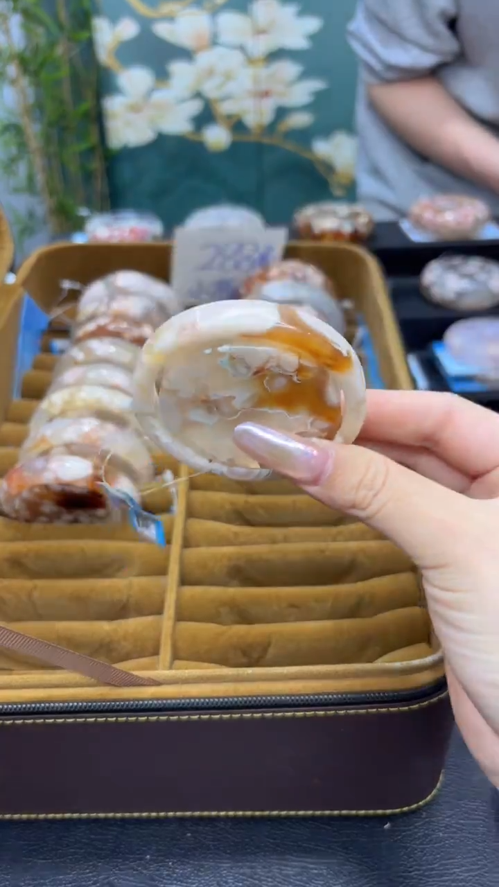 【闪购商品】石英质玉手镯未镶嵌A1186(55圈赠送镯心)