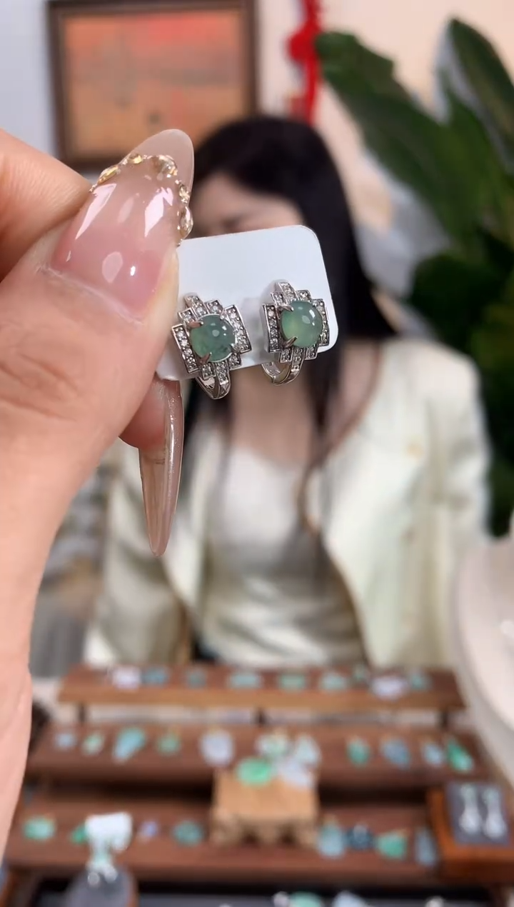 【闪购商品】翡翠耳饰未镶嵌耳包