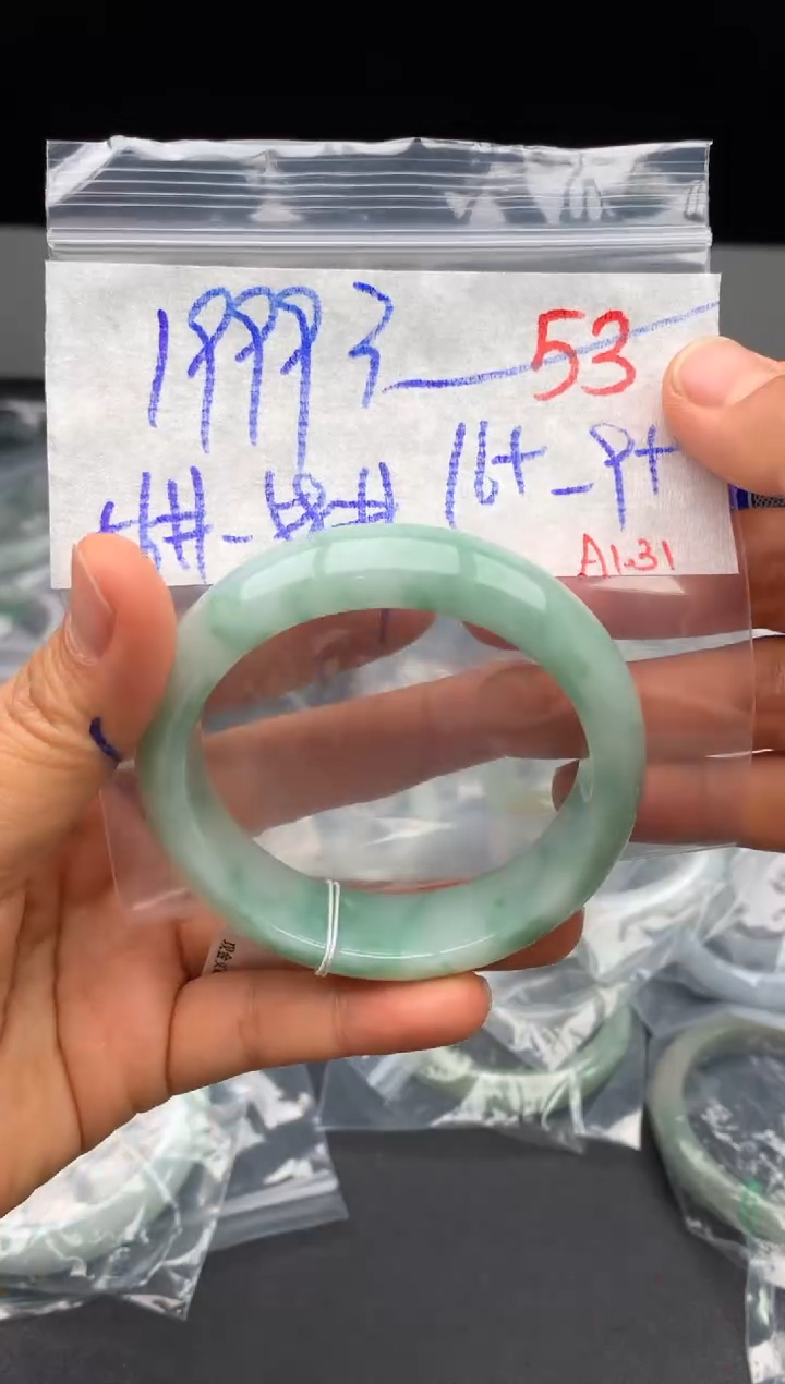 【闪购商品】定制翡翠未镶嵌毛货需精细抛光+多样性发货拍一发一