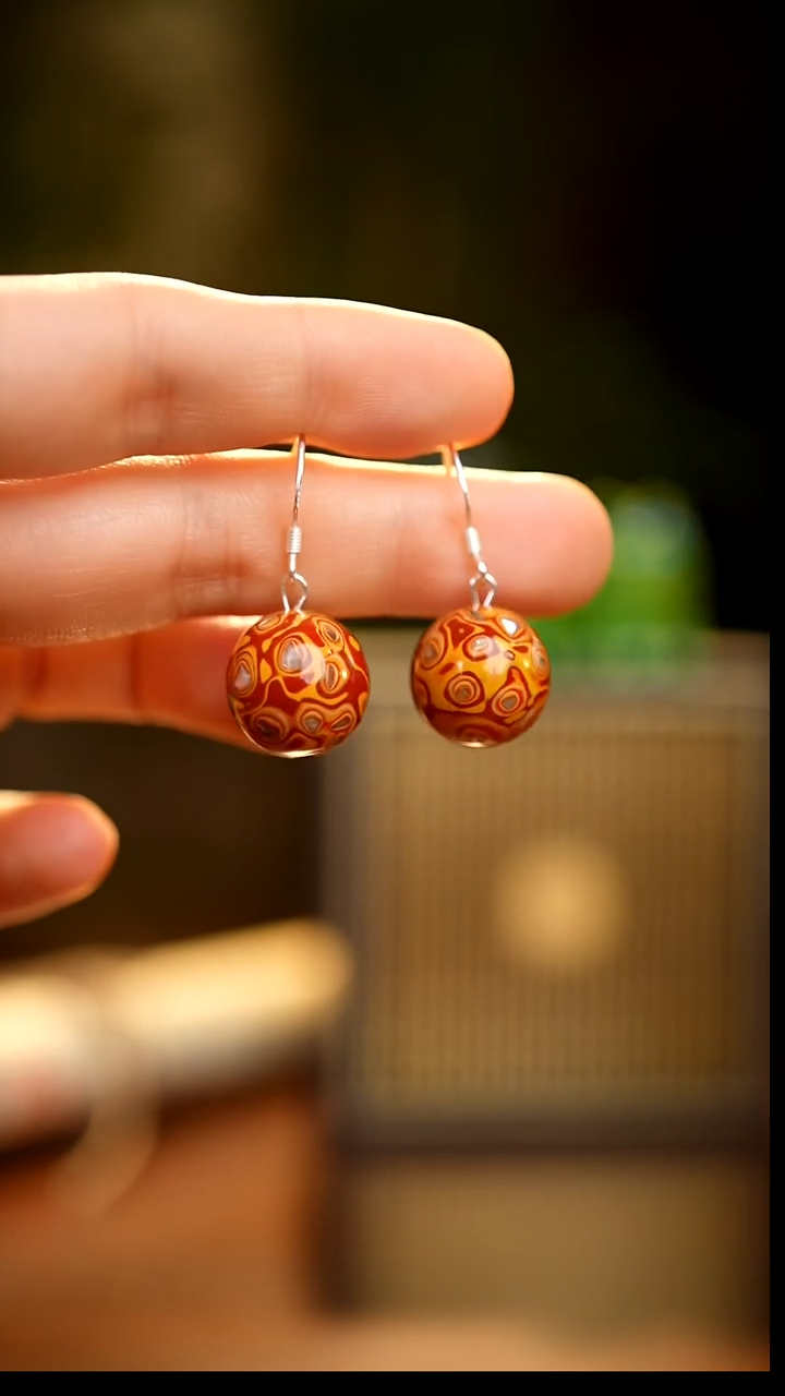 刺绣私人定制苗族手工大漆耳饰Q9459