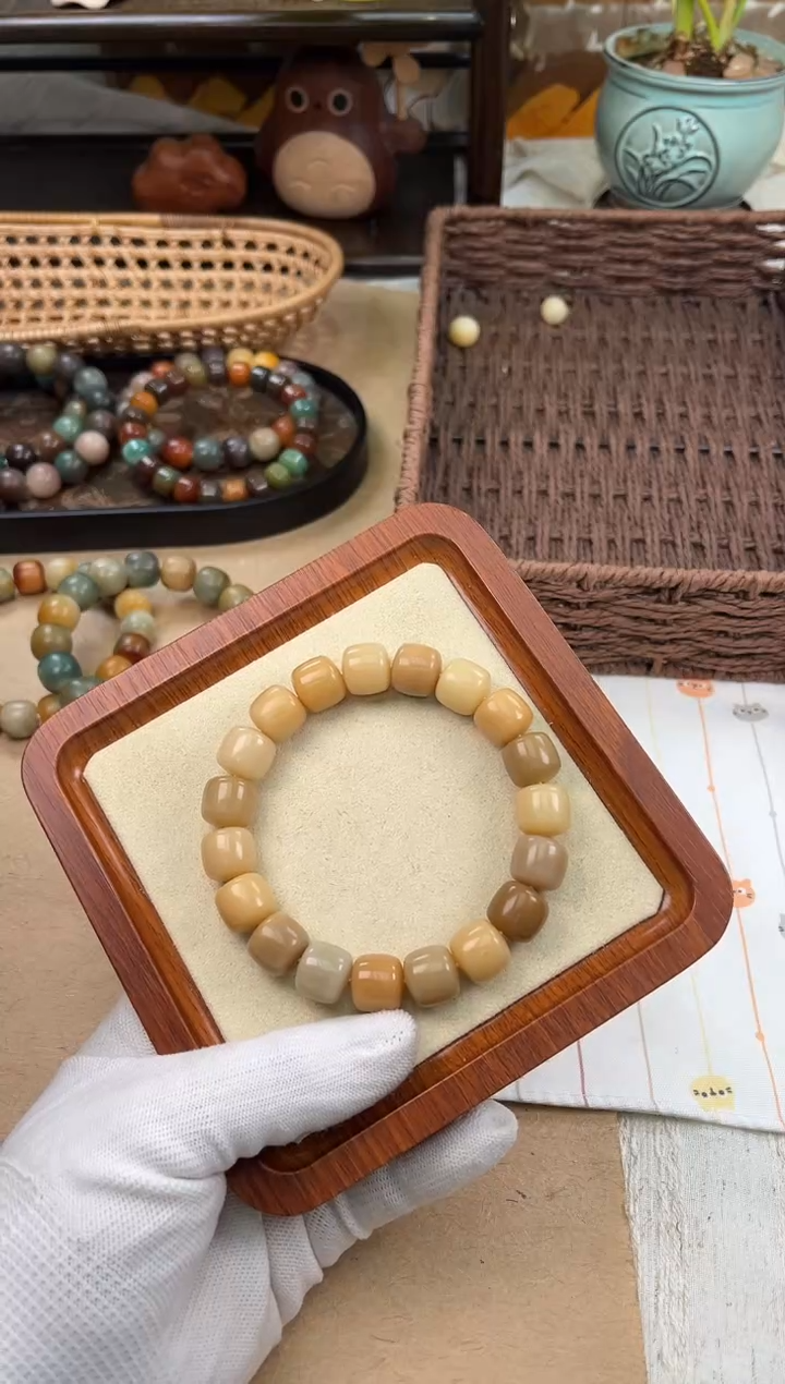 手串菩提根/象牙果a778 卡13.7 干磨莫高窟