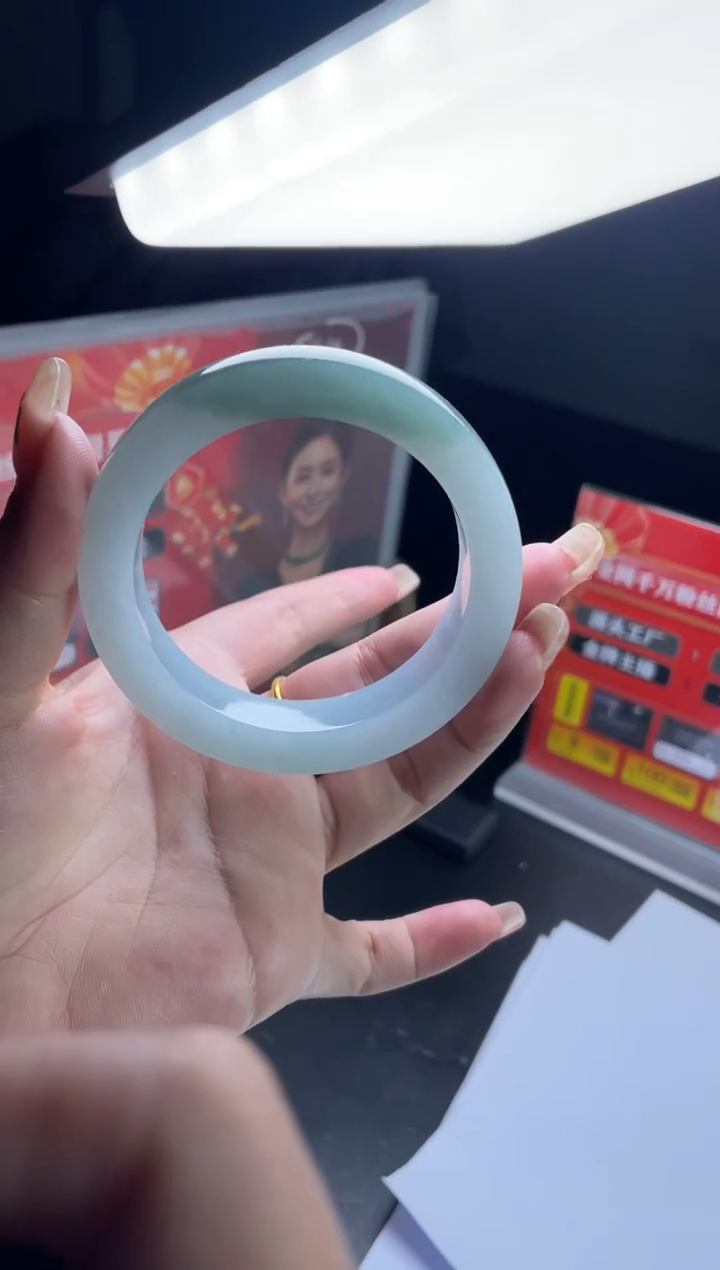 【闪购商品】定制翡翠手镯未镶嵌手镯DDQ/发一件