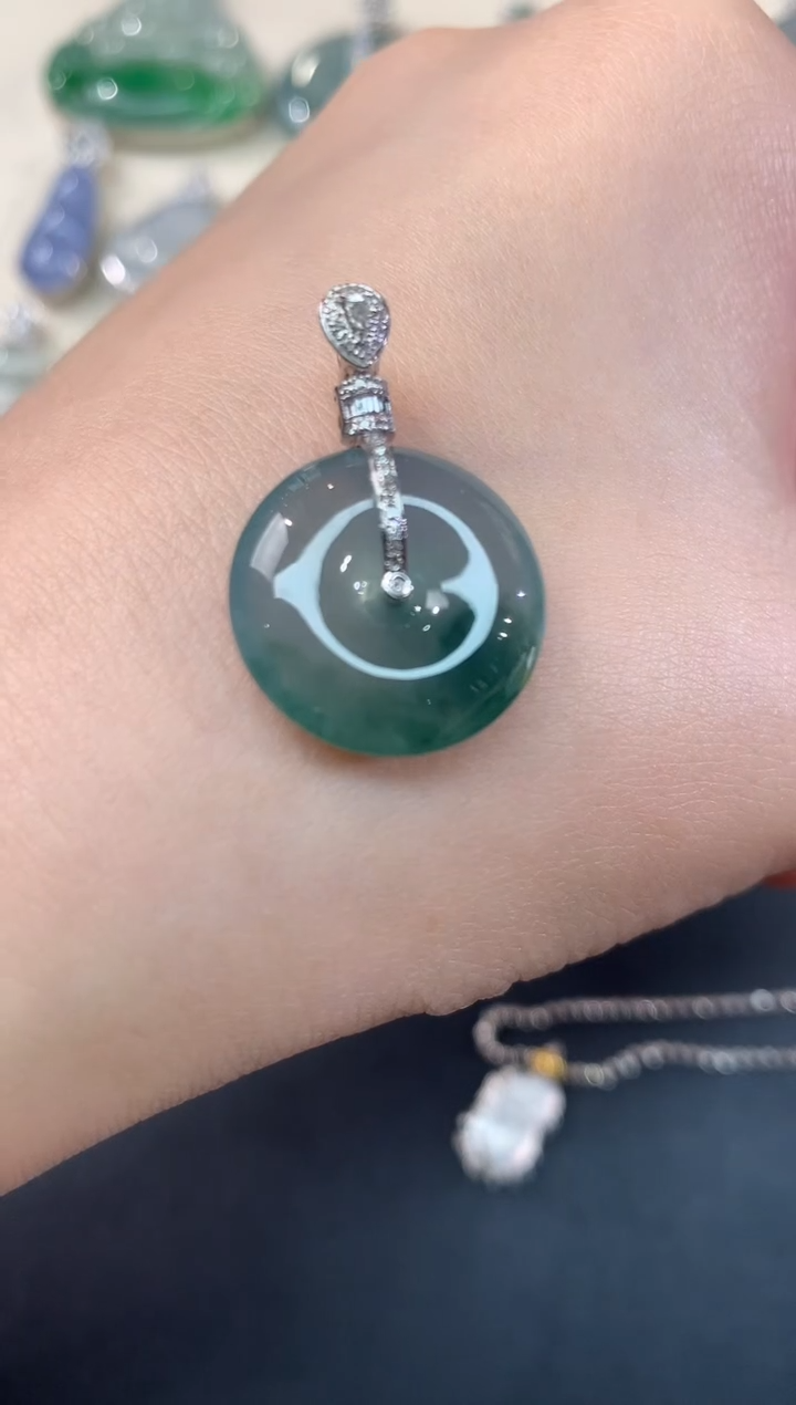 【闪购商品】翡翠吊坠(不含链)18K金镶嵌A242|5800