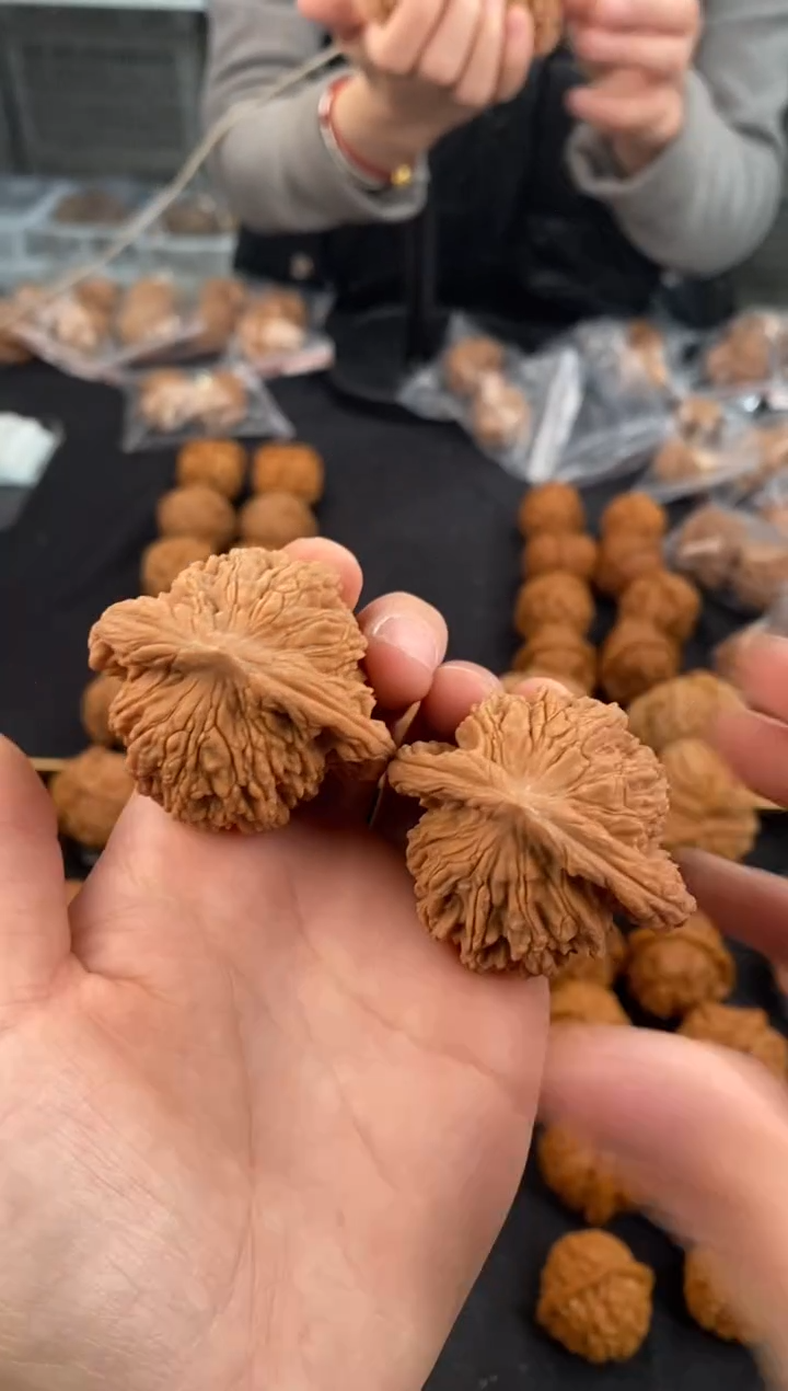 【闪购商品】文玩核桃把件虎头46-x278