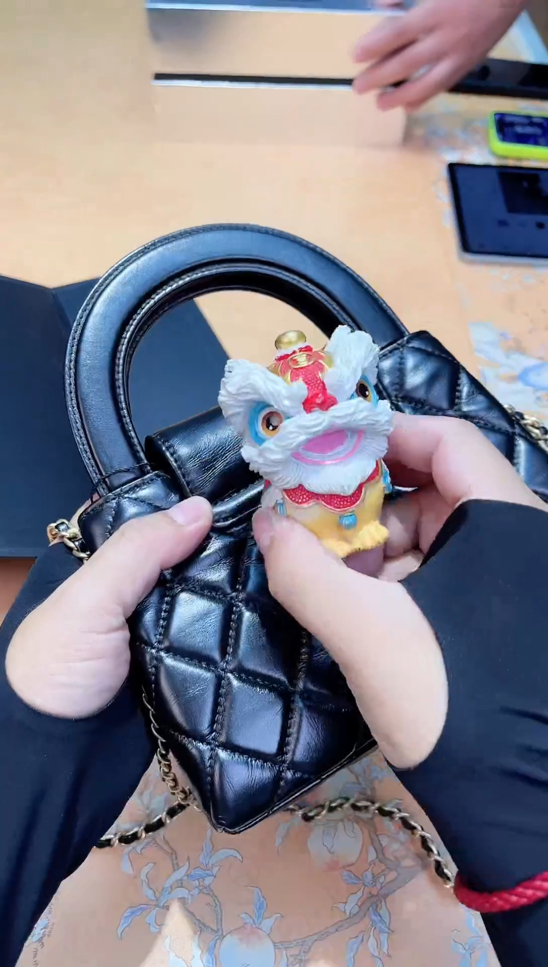 瓷片855************