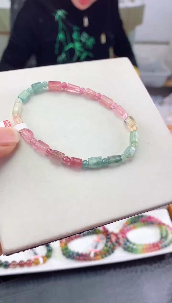 未镶嵌手串碧玺 多样性发一条