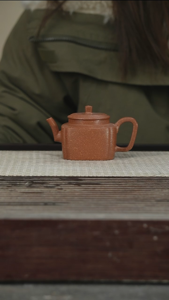 茶壶紫砂36号130CC